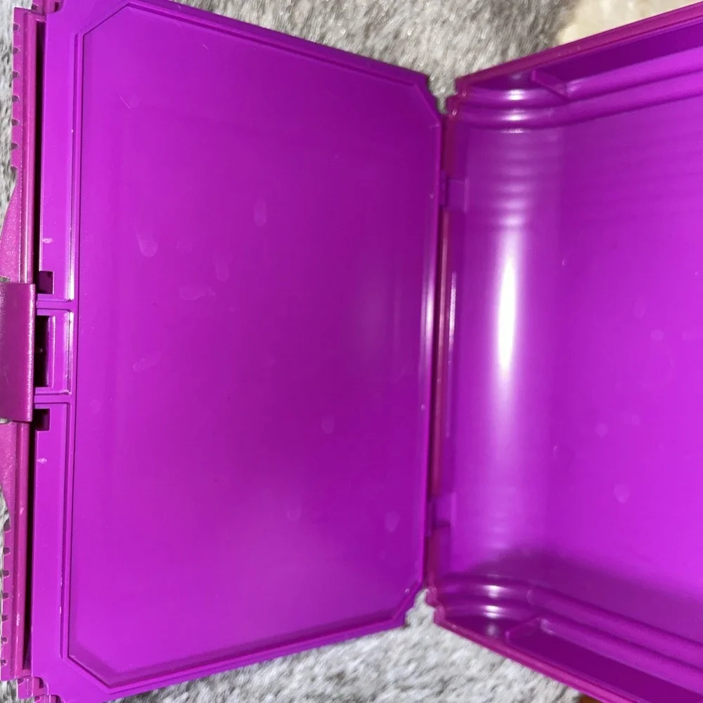 Vintage Purple Sassaby Cover Girl‎ Organizer Beauty Hair Things